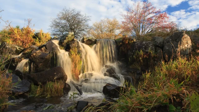 Wasserfall im Eisgraben, dem natürlichen Abfluss des Schwarzen Moors