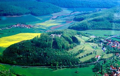 Die Henneburg