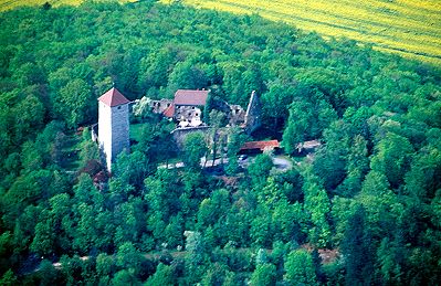 Die Lichtenburg bei Ostheim – Mittelpunkt des Amtes Lichtenberg