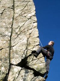 Klettern an der Steinwand